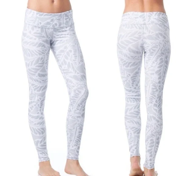 ALO YOGA Mid Rise Airbrush Leggings Palm Springs Palm Leaf Womens S Pilates Gym - Picture 3 of 6